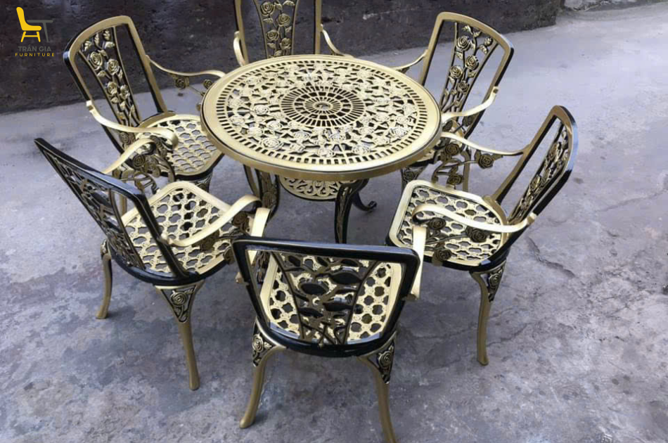 Bàn ghế nhôm đúc BT-7