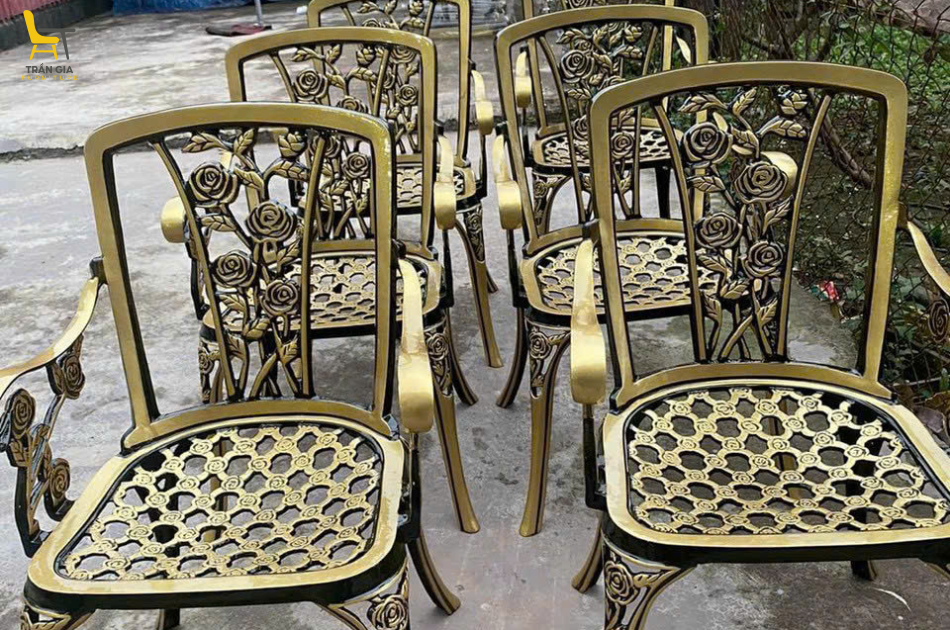 Bàn ghế nhôm đúc BT-7