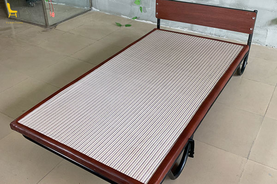 Giường phụ khách sạn không gấp kiểu đứng đệm 20cm