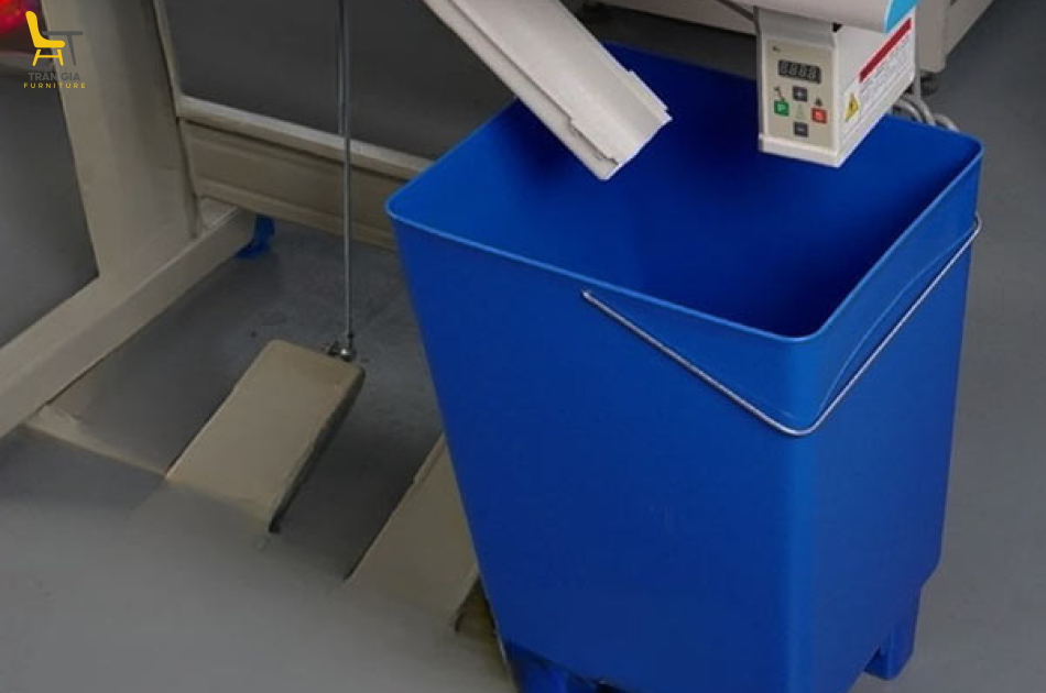 Thùng đựng rác vải vụn cho máy may